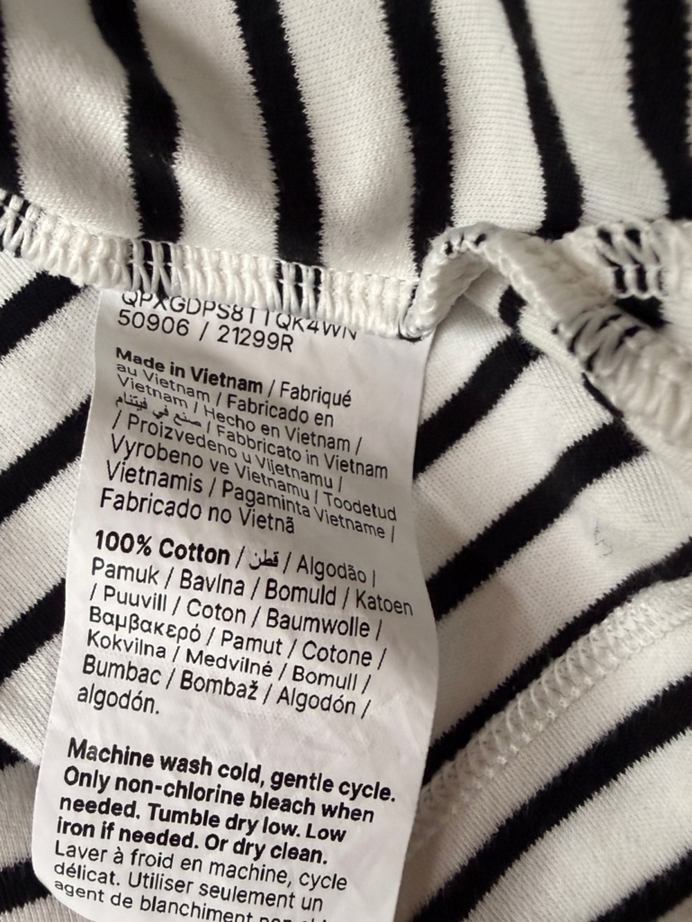 Spanx 100% Cotton Black and White Striped Crewneck Long Sleeve Tee, Large - Picture 4 of 6